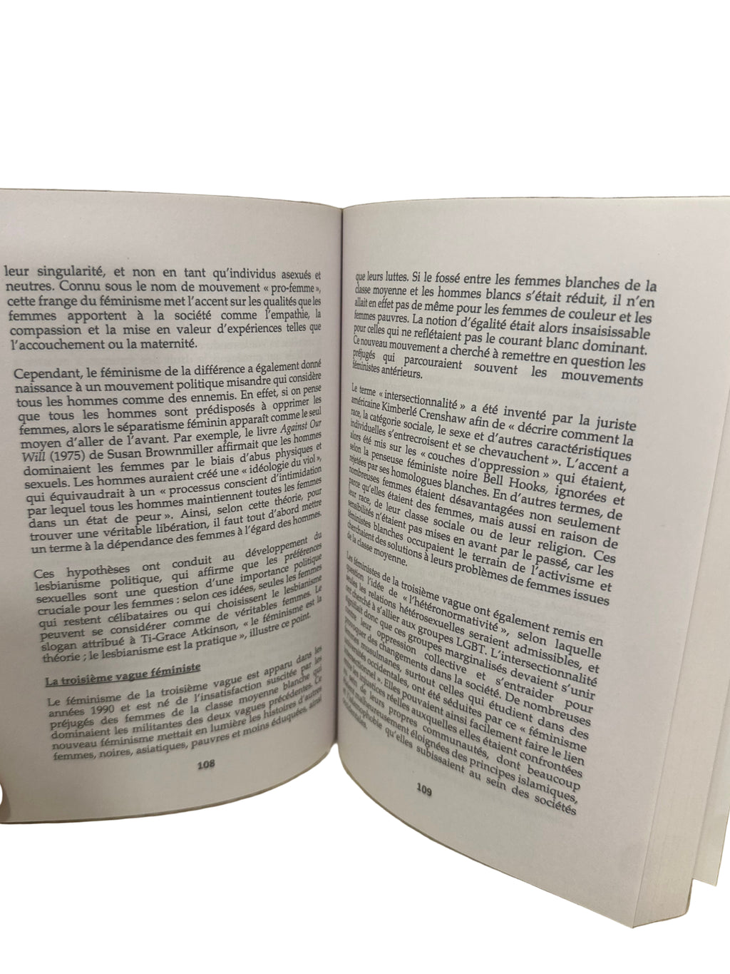 Le guide de la jeune musulmane – un mode d’emploi spirituel et pédagogique pour les jeunes musulmanes - Muslimcity