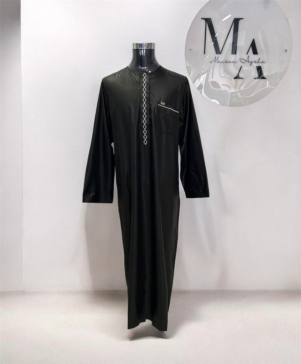 Qamis emirati avec motif
