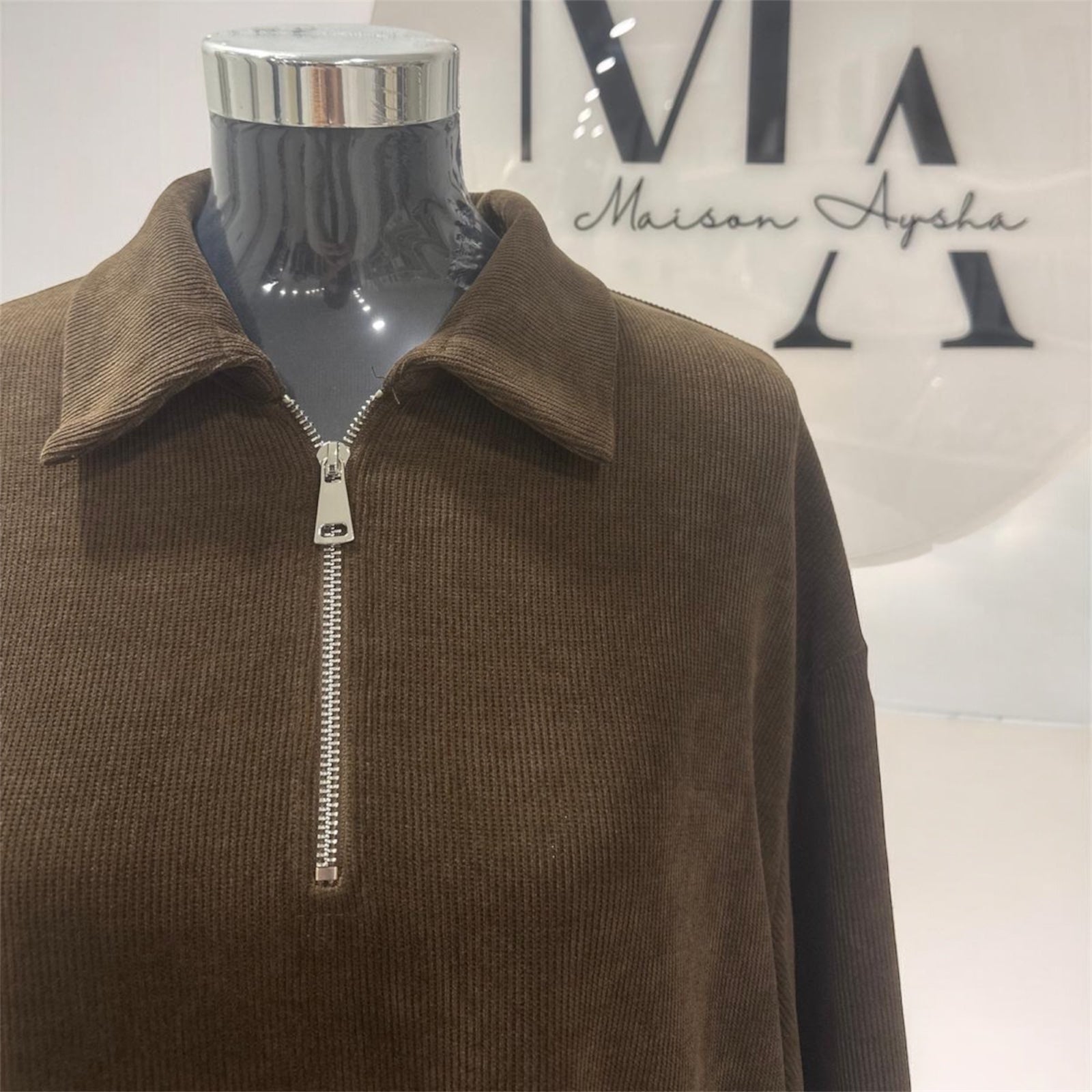 Robe en velours à fermeture zip