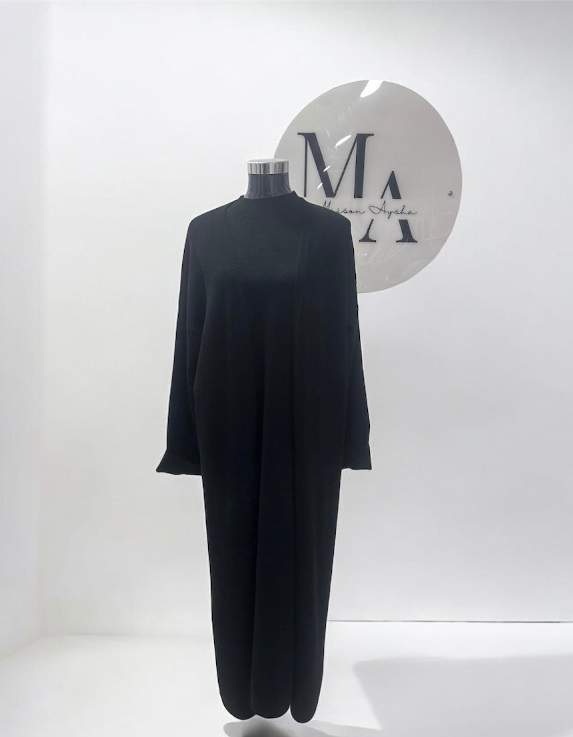 Robe sans Manches & Gilet Long