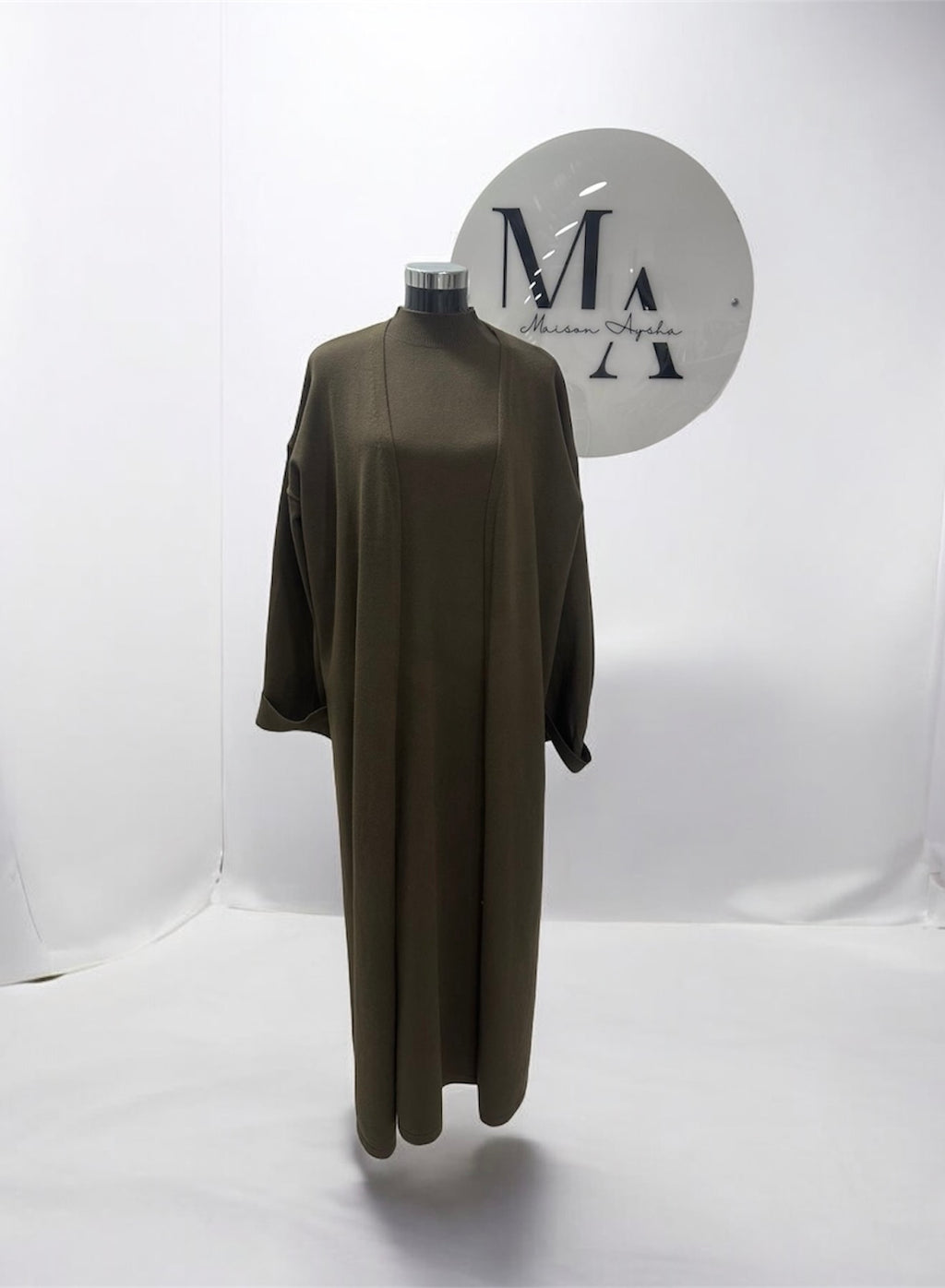 Robe sans Manches & Gilet Long